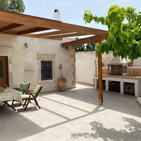 Villa Avli House Vóroi Esterno foto