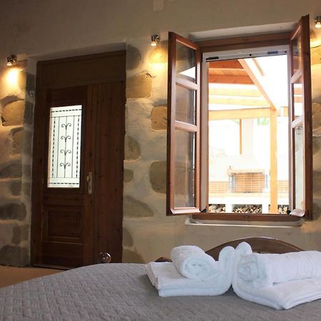 Villa Avli House Vóroi Esterno foto