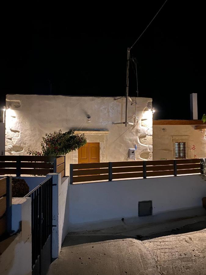Villa Avli House Vóroi Esterno foto