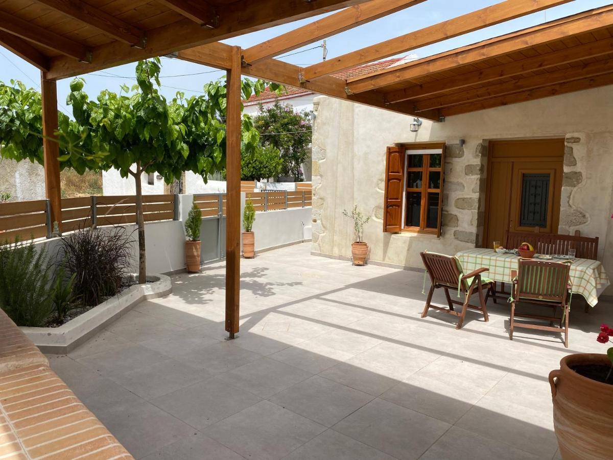 Villa Avli House Vóroi Esterno foto