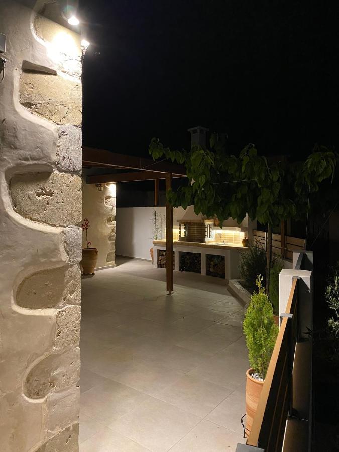 Villa Avli House Vóroi Esterno foto