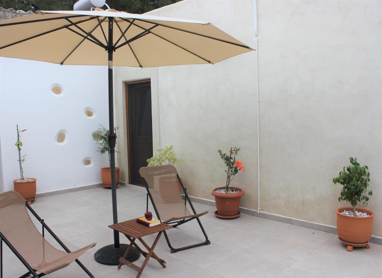 Villa Avli House Vóroi Esterno foto