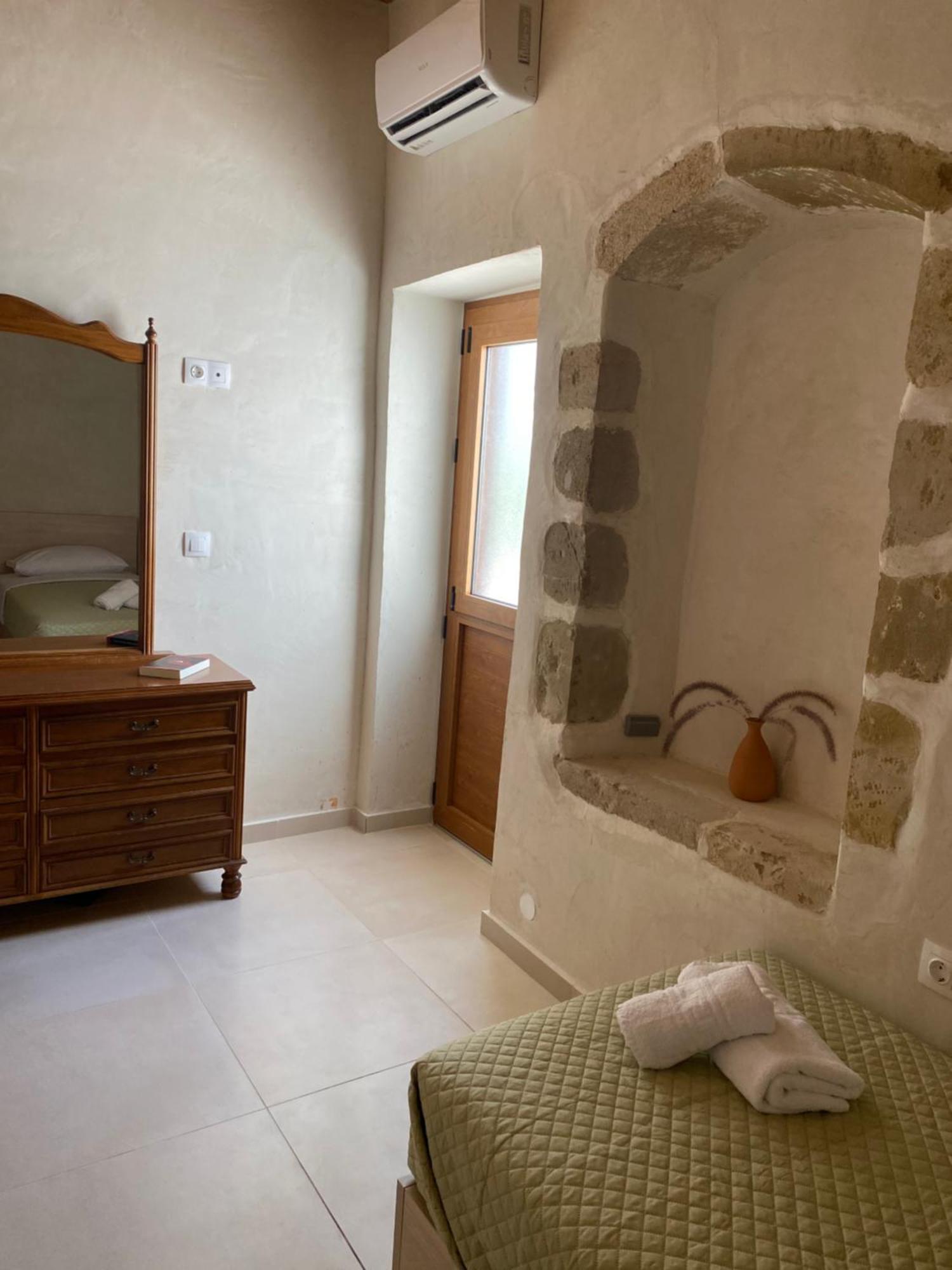 Villa Avli House Vóroi Esterno foto