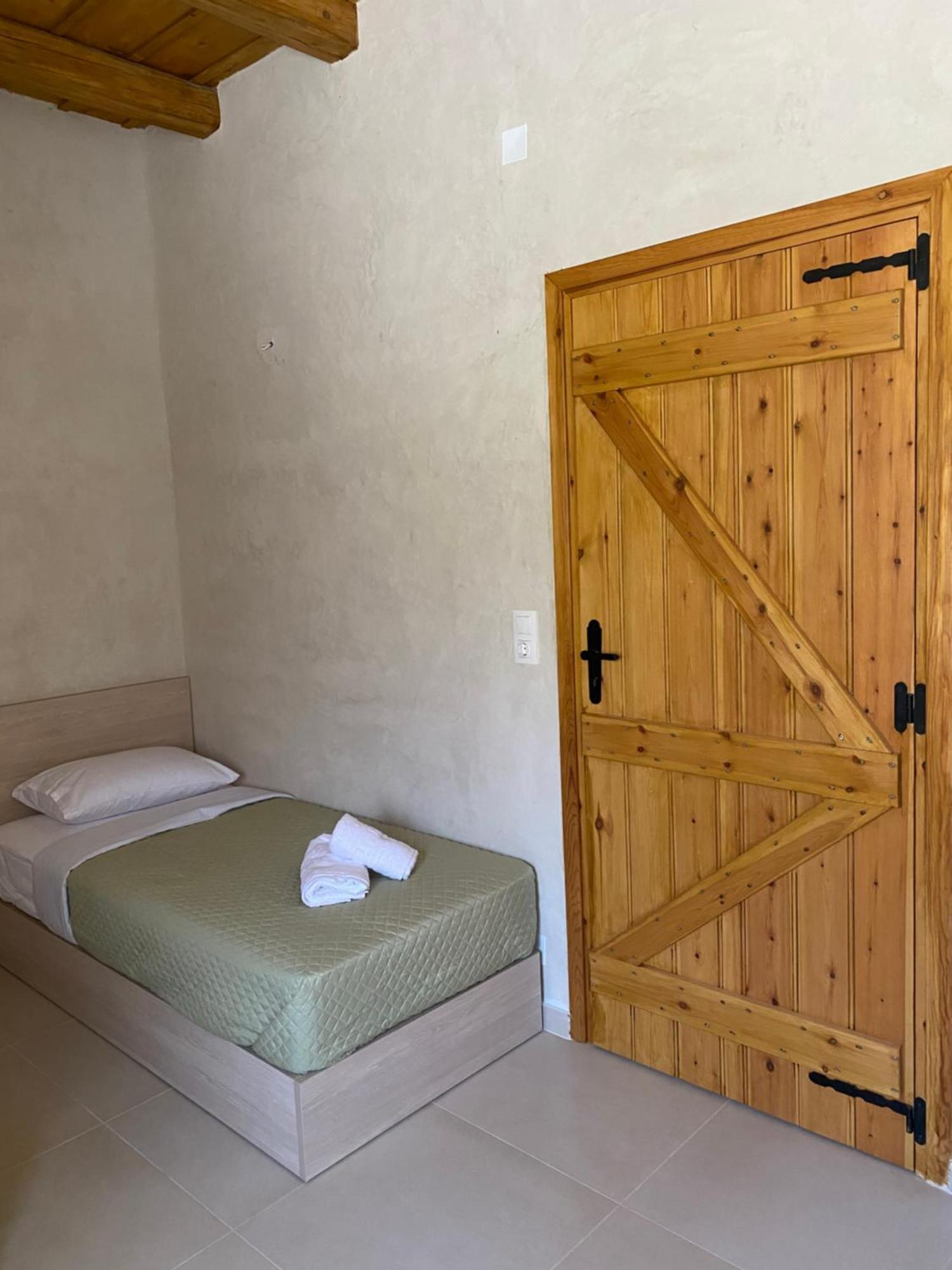 Villa Avli House Vóroi Esterno foto